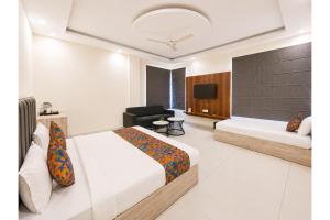FabHotel K9 Regency