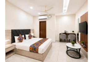 FabHotel K9 Regency
