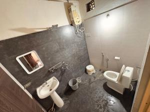 Golden rocks homestay