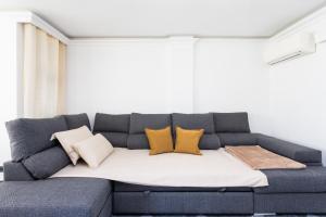 Stylish 4-Bedroom Apartment in Central Las Américas