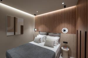 Square Suites