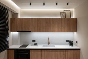 Square Suites