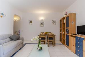 #401 Cozy & Central 1BR Apartment in Albufeira
