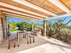Villa Luxury – Trullo dei Silvi by Interhome