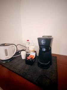 Guesthouse La Locanda - Comfy Rooms & Local Food