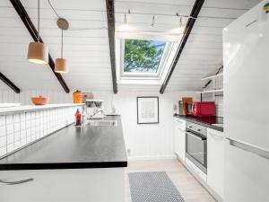 Holiday Home Ragnborg - 700m from the sea by Interhome