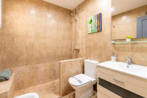 3 habitaciones y 2 baños junto al rio