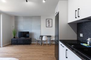 Graniczna City Comfort Studio by BookingHost
