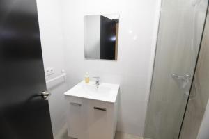 Apartamento Cádiz céntrico interior Falla
