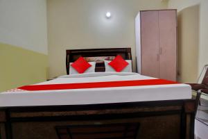 Hotel O Abhishek Residency