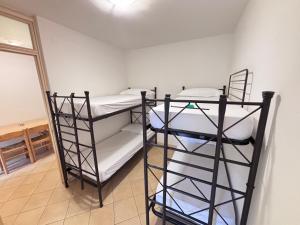 SCHIERA - 300m from the beach
