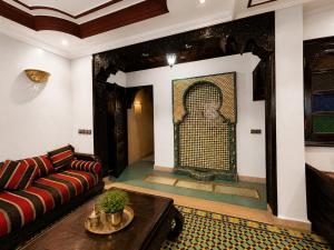 Heart of Marrakech Private Pool Riad style flat