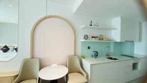 The Holiday Hạ Long - TSD Stay - Căn hộ nghỉ dưỡng
