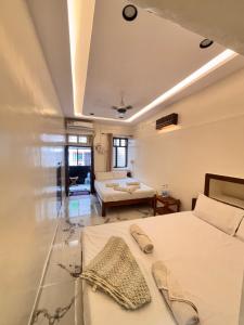 Mahesh Guest House