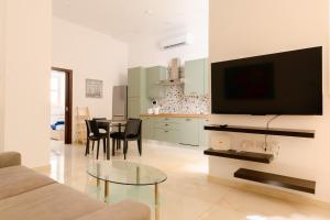 Sliema Spacious Room