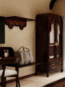 Theory9 Luxe Premium Service Apartments Pali Hill-Bandra