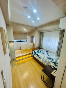 Kaede Stay