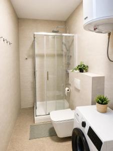 Apartments Mariner with heated pool
