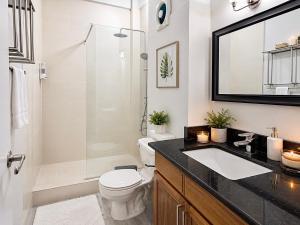 2Bdrm Stunning Beachfront Apt Ocho Rios Bay Beach