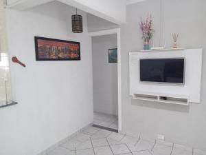 Apto de 2 dormitorios com ar-condicionado