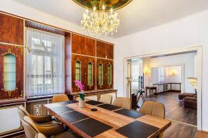 Luxus Wohnung in der Fußgängerzone