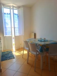 Viale della Vittoria 35 - mare blu