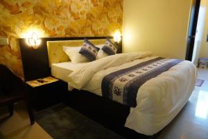 Hotel The Sangha Residency