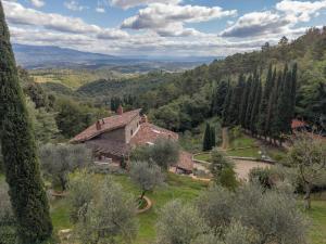 Chianti Villa with Panoramic Views & Private Pool