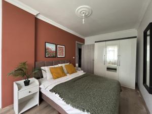 Family-Friendly 2BR Central Taksim