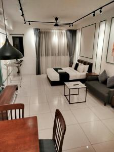 Chambers The Barpel Suites By Kl