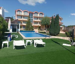 Sunny House
