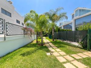Residencial Miramontgo by CARLOSFERIEN