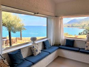 Villa Smeraldo Private access to the sea and pool