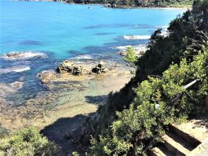 Villa Smeraldo Private access to the sea and pool
