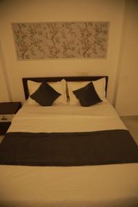 Rivayn Suites