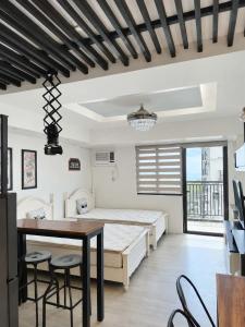 High Suites Tagaytay - Tagaytay Staycation