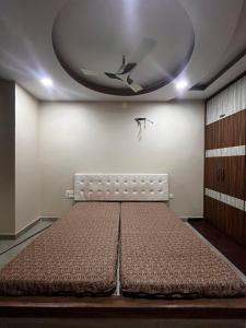 Bhavyam Palace A Luxury AC Homestay
