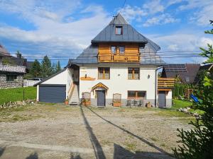 Apartamenty, Pokoje w Długoszówce