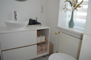 HMTL Apartments - Duplex Open Concept With Garden