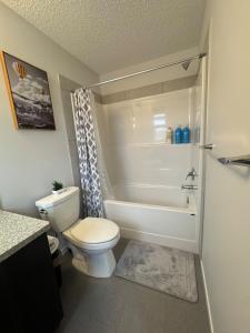 Comfort Haven 3BR Family Home in Ambleton