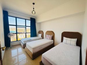 Newcenter Suites