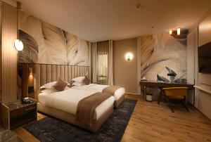 Hotel Supreme