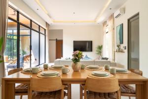 ArtiZen Villa near Hin Kong Beach