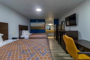 Galaxy Inn & Suites