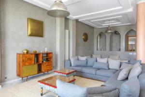 Pool, Not overlooked, 5 Suites Air-conditioned, Spacious Garden