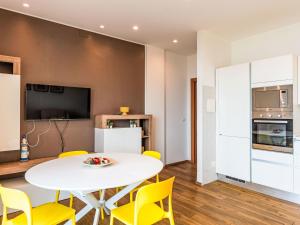 Apartment House Broom by Interhome