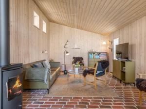 Holiday Home Elsamaria - 400m from the sea by Interhome