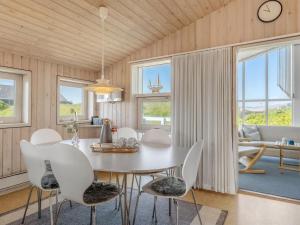Holiday Home Elsamaria - 400m from the sea by Interhome