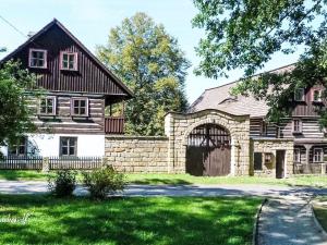 Holiday Home Máchova roubenka by Interhome