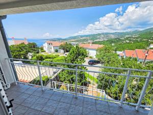 Apartment mit Balkon by Interhome